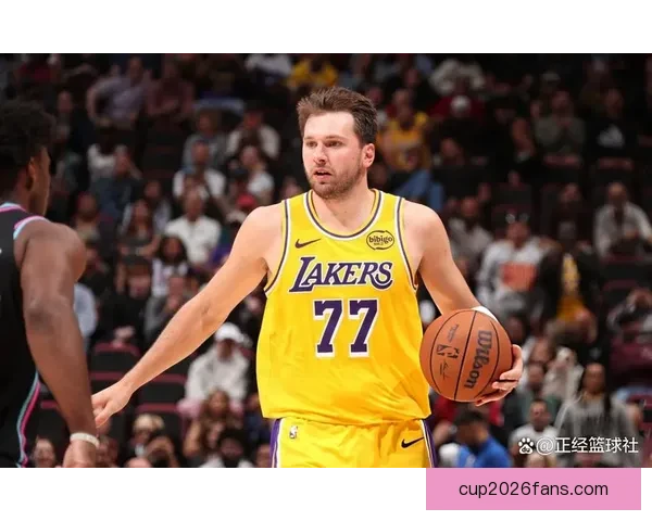 湖人伤情再添变数里夫斯核磁检查出战存疑东契奇仍无限期休战